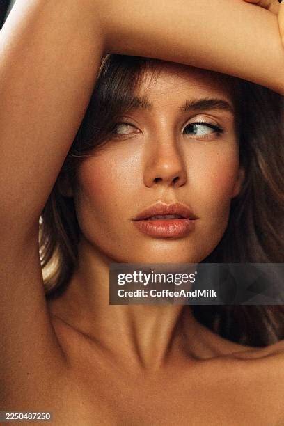 perfect brunette nude