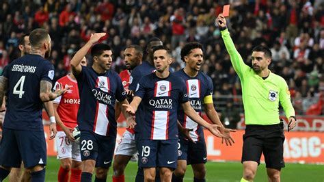 PERTANDINGAN LIGUE 1 - OGC Nice vs PSG, Hasil Pertandingan Liga Prancis Tadi