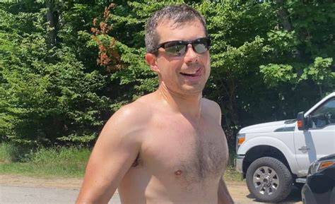 pete buttigieg nude