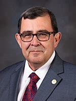 pete flores