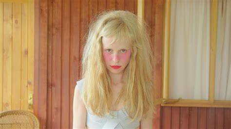 petite meller biography