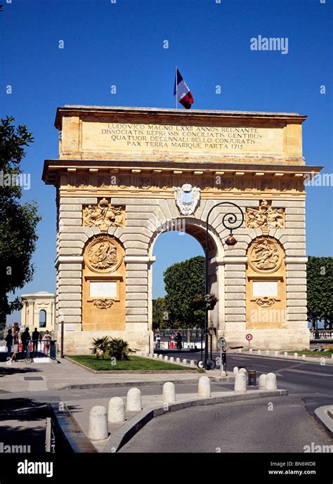 Peyrou Arc De Triomphe