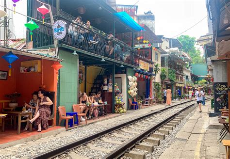 phố | Ph inh Mnh Ninh Li bi ht