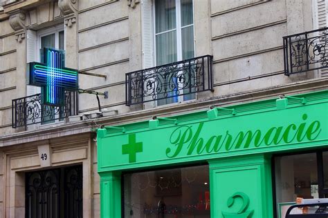 th?q=pharmacie+selling+idrocet+França