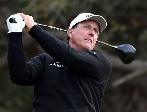 phil mickelson golfer biography sample