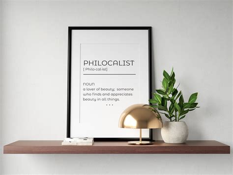 philocalist artinya