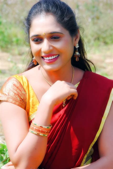 photos of south indian actress geetha