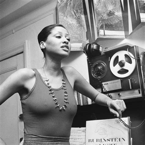 phyllis hyman nude