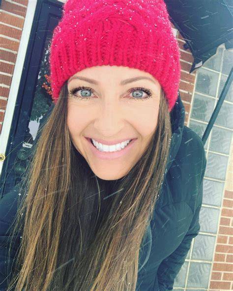 phyllis m bowen nude