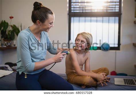 physical exam nude