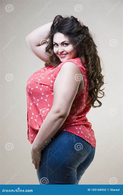 Pictures Of Naked Chubby Women