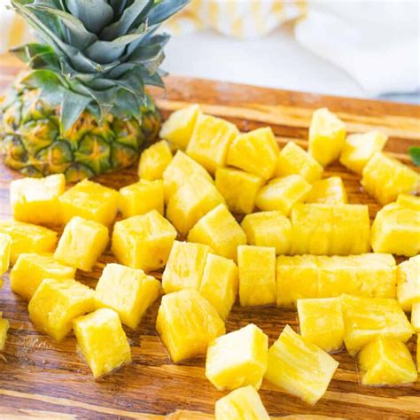 pineapple cubes