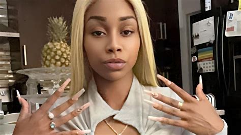 Pinky Doll Leaks Videos