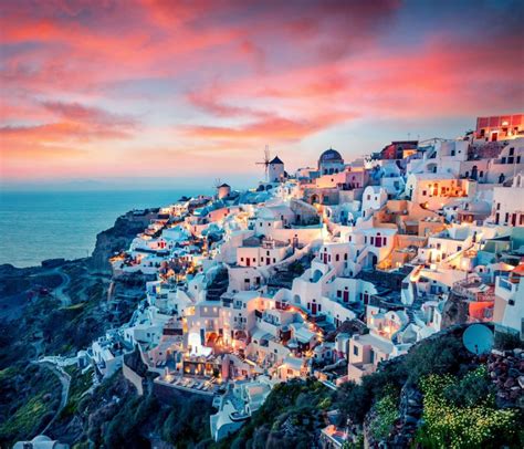 places to see in santorini
