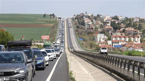 plakalı araçlar ise İstanbul'u temsil etmektedir.