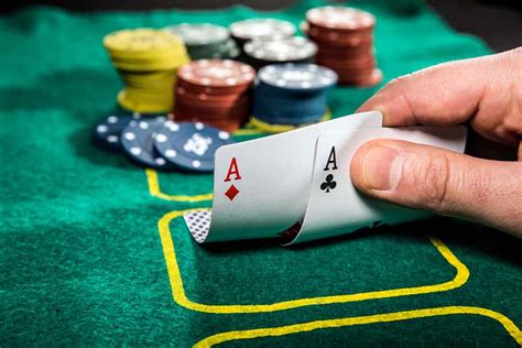 play a poker game online with friends