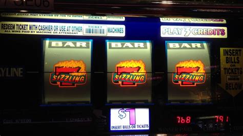 play sizzling 7 slot machine online