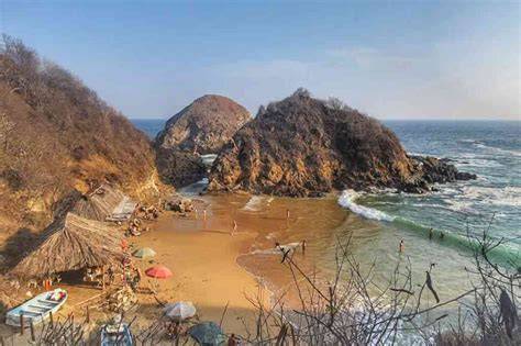 playa zipolite nude