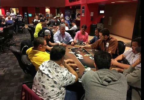 poker room derby lane/