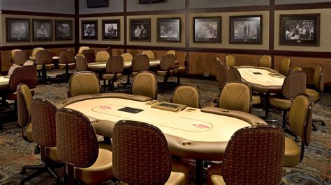 poker room for friends online yyrm