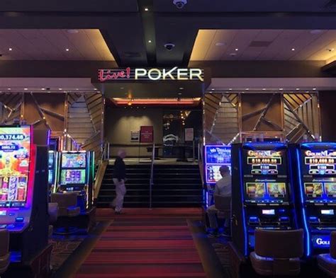 poker tables at maryland live casino/