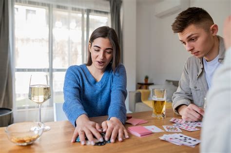 poker zusammen spielen gycu