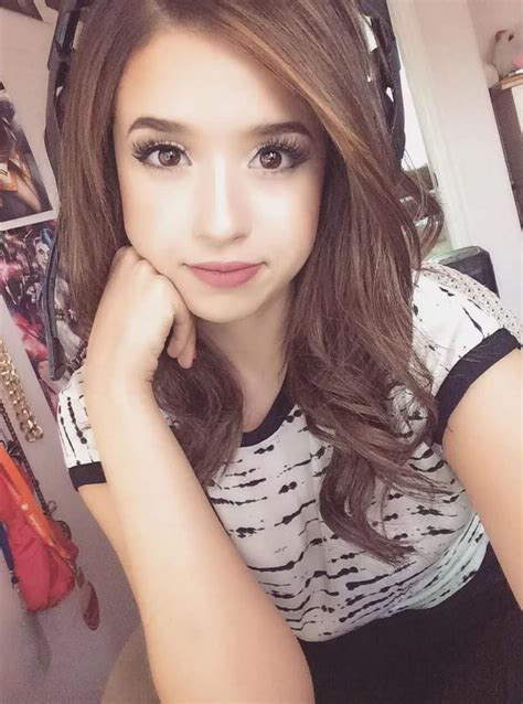 pokimane boob slips out