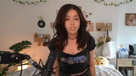 pokimane boosty