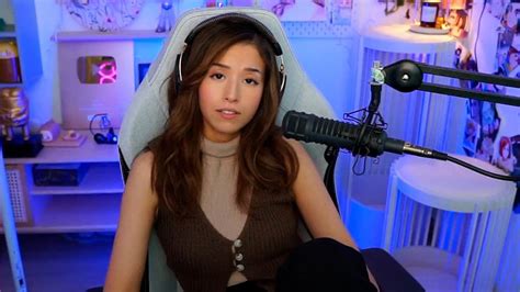 pokimane bra slip