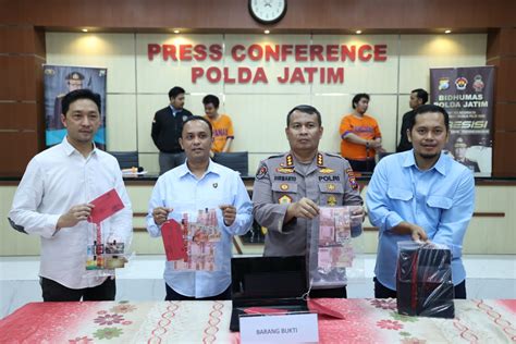 Polda Jatim Amankan Dua Tersangka Order Makanan Fiktif Cara Membuat Akun Gojek Prioritas Go Food - Cara Membuat Akun Gojek Prioritas Go Food