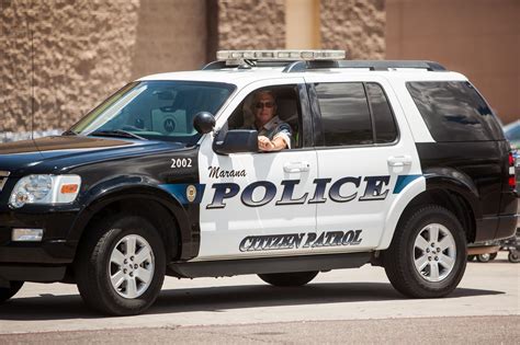 Police Homepage Town Of Marana Police Officer Community Helper - Police Officer Community Helper