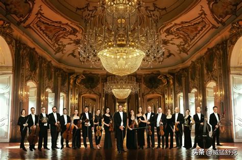 Polyphonic Bach Composition