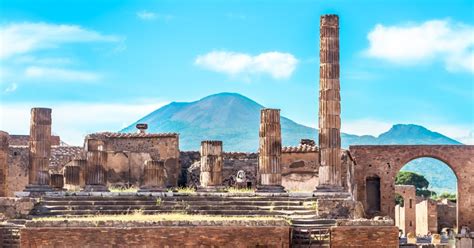 Full Download Pompeii An Archaeological Guide 
