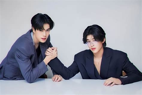 pondphuwin | 30 chic PondPhuwin cng mu Shopee Vit