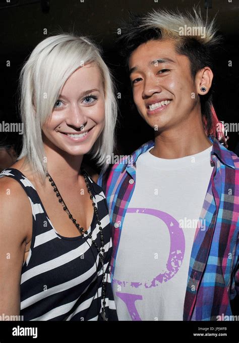 poreotics dumbo biography channel