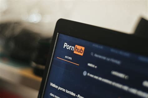 pormhub gays