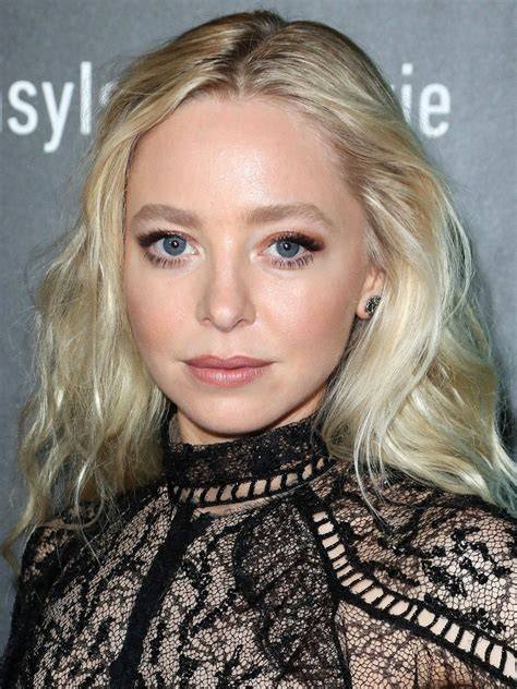 portia doubleday nude