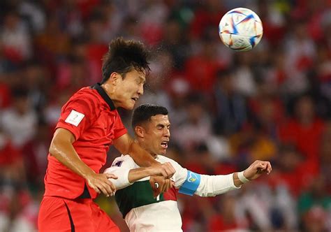 PORTUGAL VS KOREA SELATAN - Korea Selatan dan Portugal Melenggang ke 16 Besar Piala Dunia