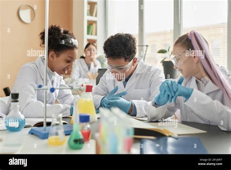 practical work in school science why is it getting practical