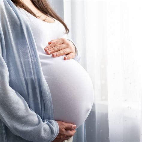 pregant nude