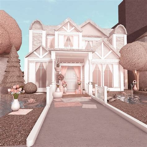 Pin by Chique Home Living on Best of Bloxburg House Builds (Roblox) in 2023