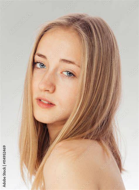pretty young nudes