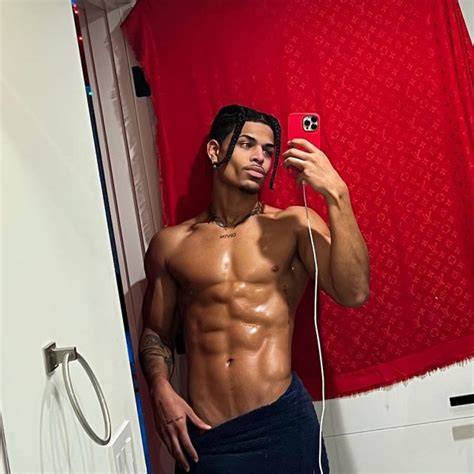 prettyboiballo onlyfans