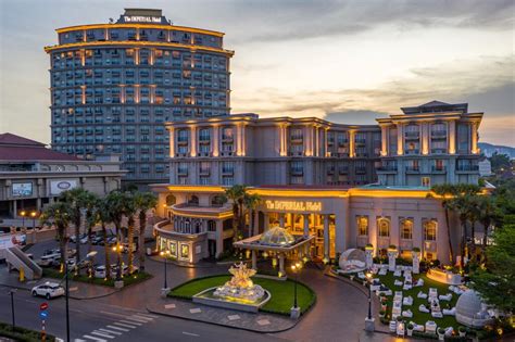 prime hotel and casino hinh
