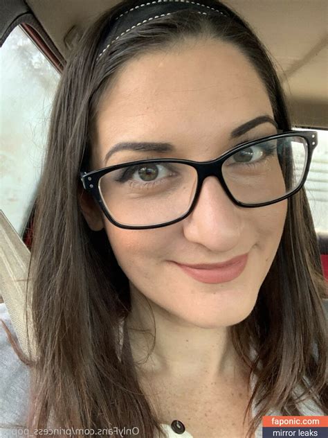 princess poppy OnlyFans leaked content