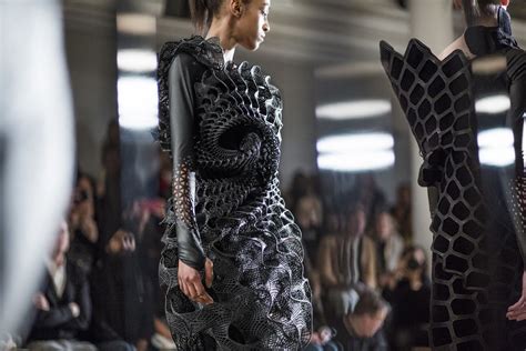 Read Online Printed To The Nines Why 3D Printing Will Transform The Fashion Industry 