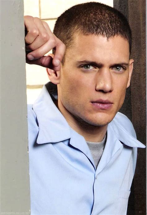 prison break gay guy