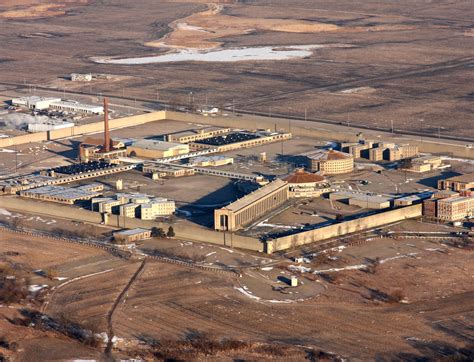 prisoners illinois