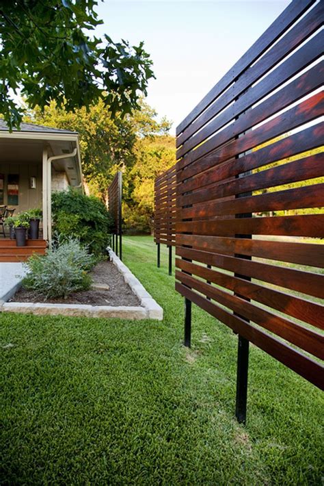 Privacy Fencing For Small Side Yards