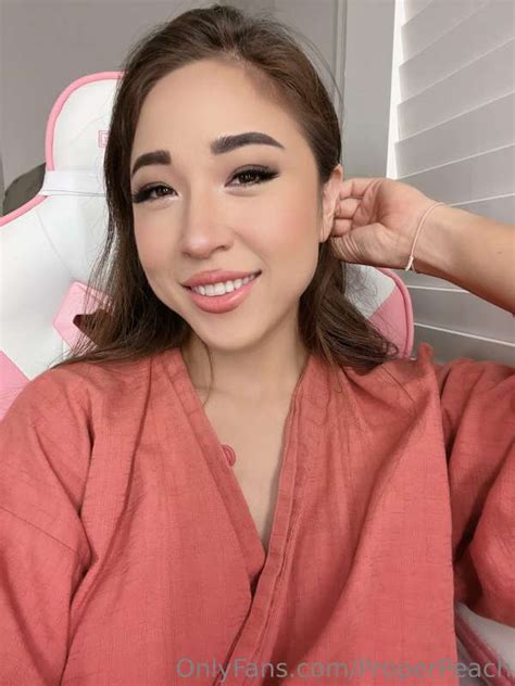 properpeachlive nudes